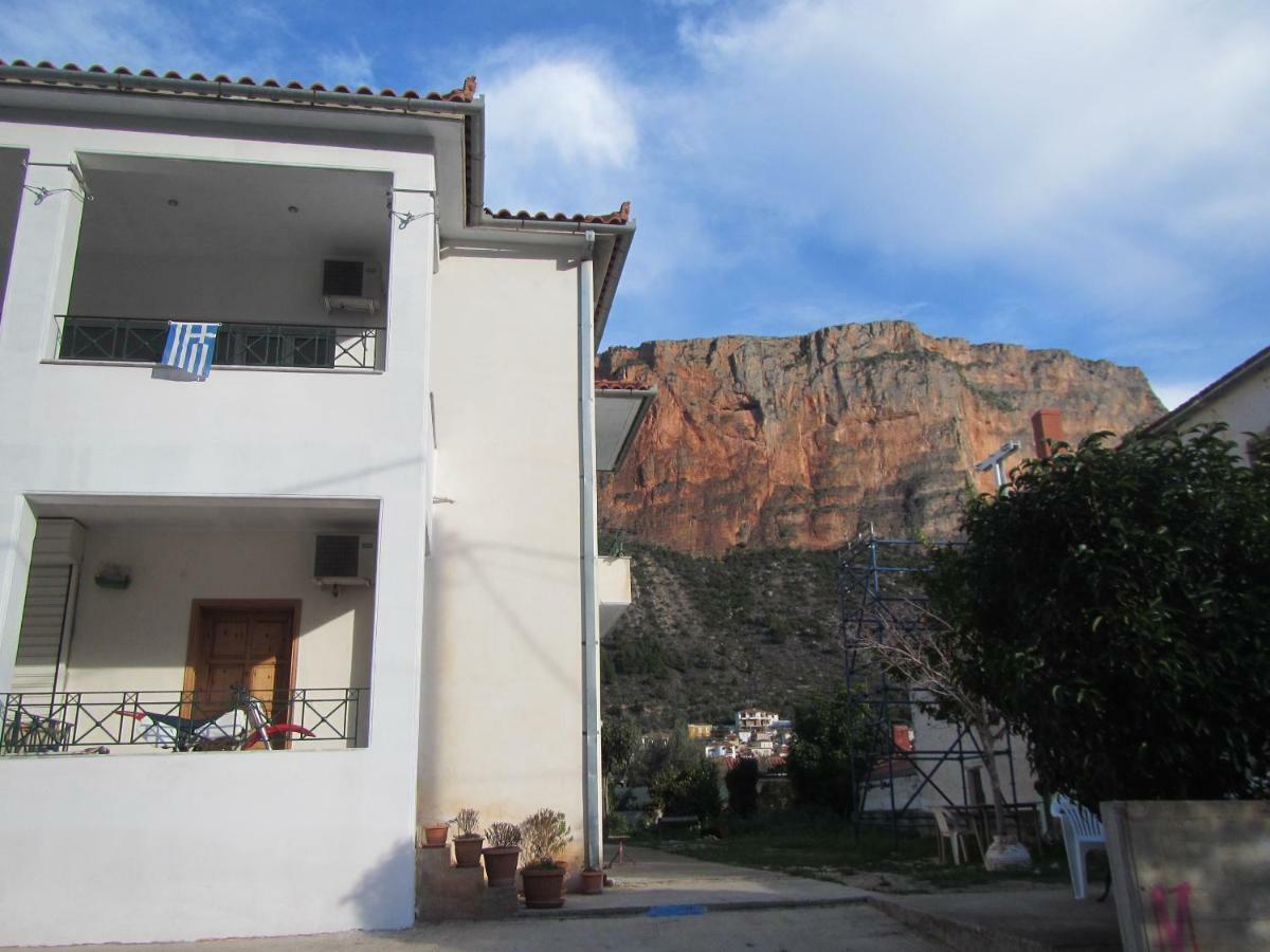 Appartamento "Action" House In Leonidio 4-Beds Esterno foto